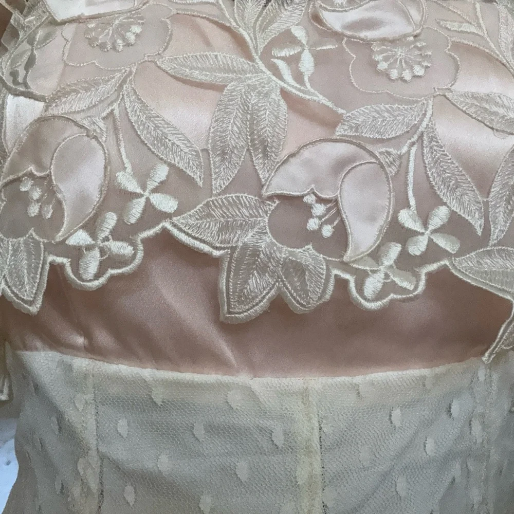 Vintage Elegant Cream Strapless Dress - Picture 3 of 3